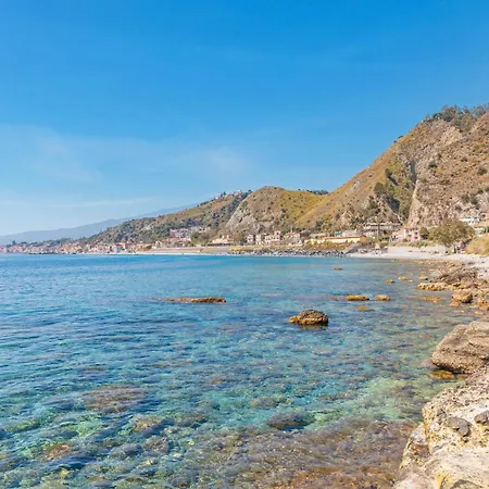 Апартаменты Giulia's On The Sea Таормина